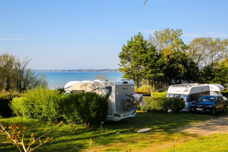 Emplacements tentes caravane camping-car Camping La Forêt-Fouesnant Concarneau Les Falaises (header)